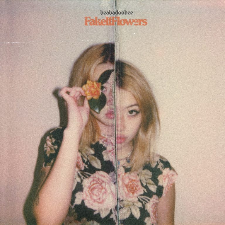 beabadoobee – Fake It&nbsp;Flowers