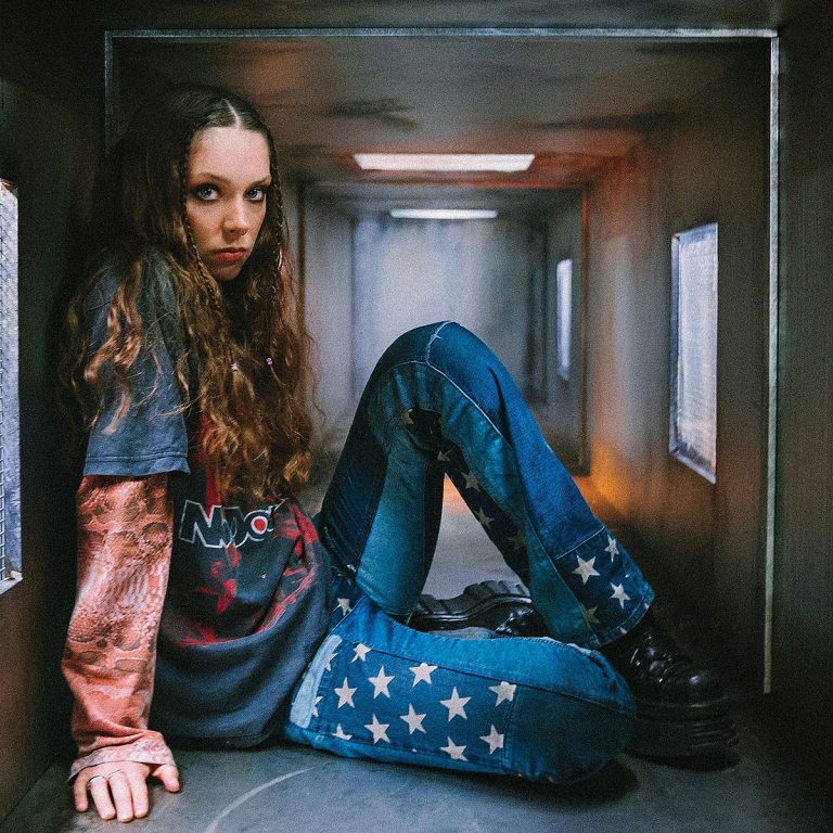 HOLLY HUMBERSTONE – THE WALLS ARE WAY TOO&nbsp;THIN