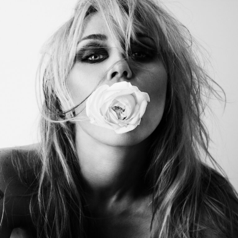 Miley – Bass&nbsp;Persuades